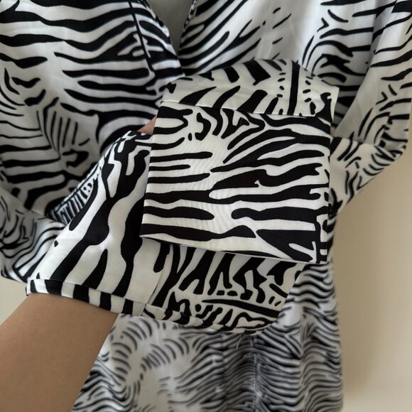 Lioness - mirror image mini dress - Picture 6 of 8